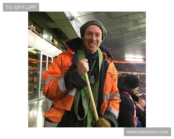 足球明星搞笑配音视频大集合让你捧腹大笑不容错过的精彩瞬间