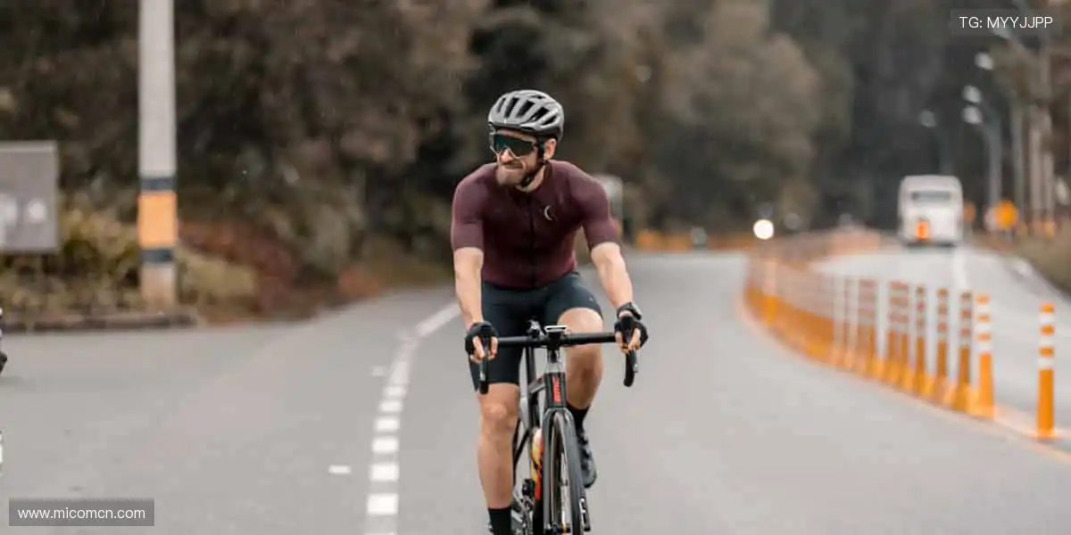 🎁【周边商城】限量潮品,把偶像的荣耀穿在身上!